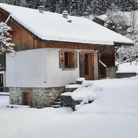 Le Petit Caboin Guest House Seytroux Exterior photo